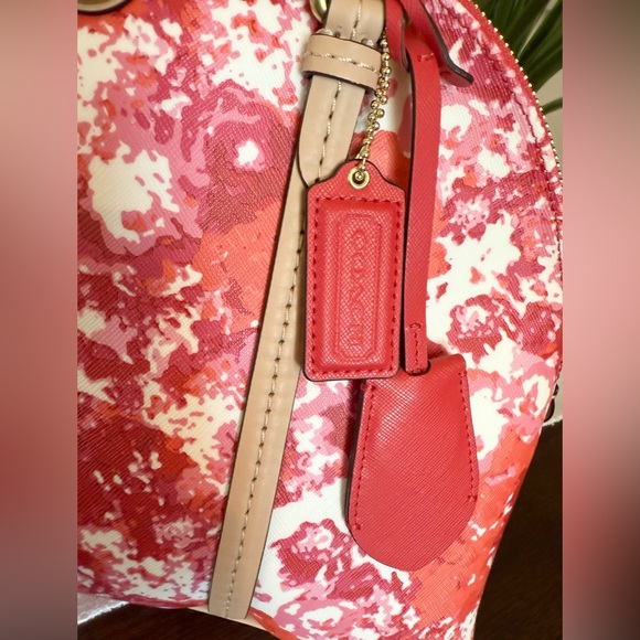Coach Peyton Floral Dome Satchel - Picture 5 of 10